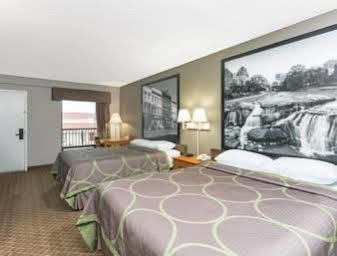 Super 8 By Wyndham Orangeburg Otel Dış mekan fotoğraf